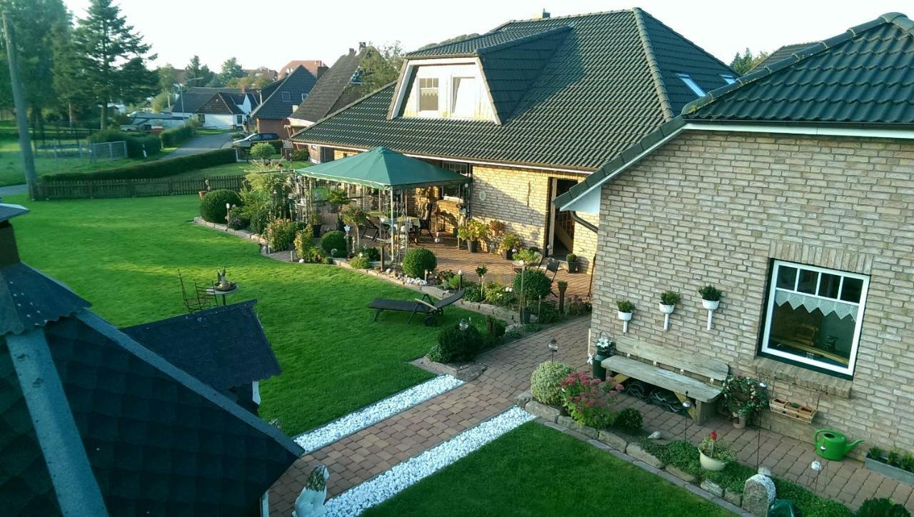 Ferienwohnung-Treeneblick Schwabstedt Exterior foto