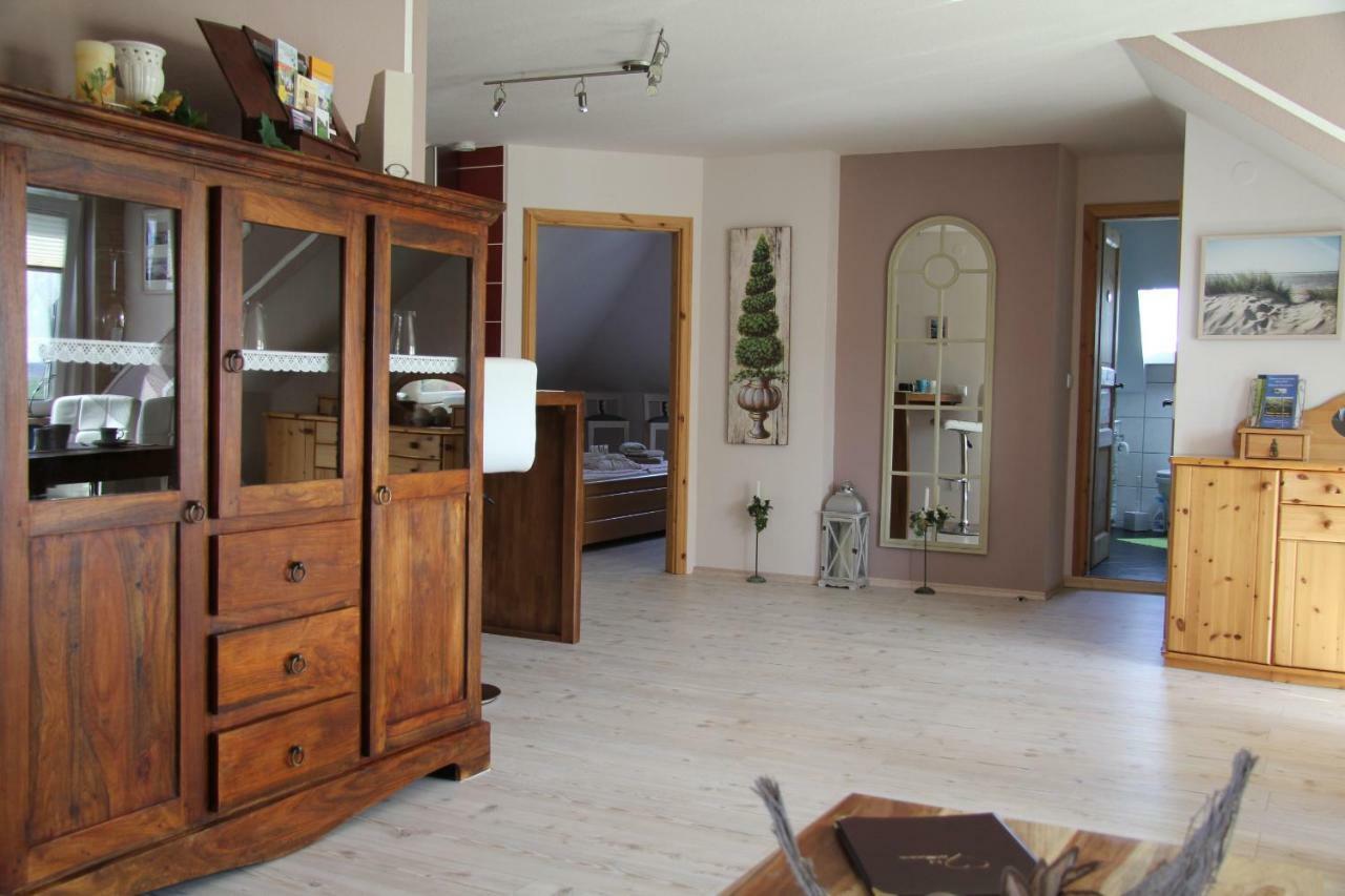 Ferienwohnung-Treeneblick Schwabstedt Exterior foto